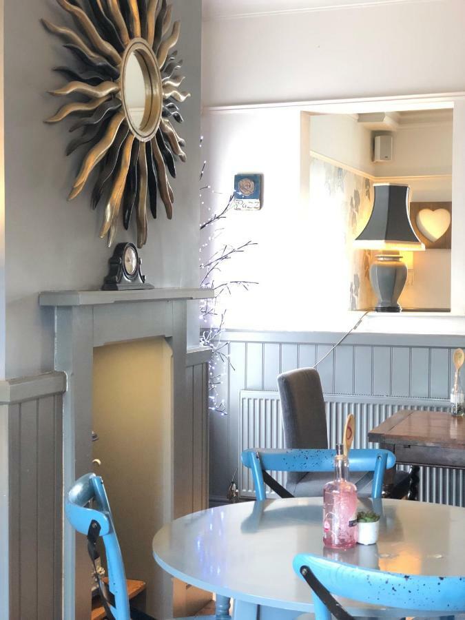 Pine Lodge Hotel & Restaurant マンスフィールド エクステリア 写真